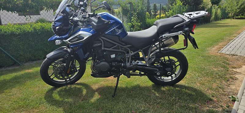 Triumph Tiger Explorer 1200 XR (2019) NEVYUŽITÉ - fotka 3 z 16