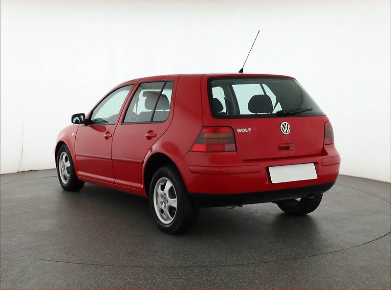 Volkswagen Golf (2002) Comfortline 1.4 16V, po STK - fotka 4 z 16