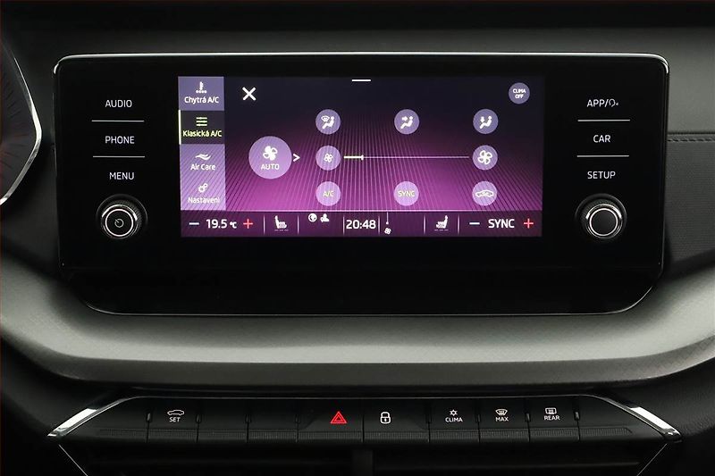 Škoda Octavia (2023) Ambition 2.0 TDI, ČR,1.maj - fotka 12 z 16