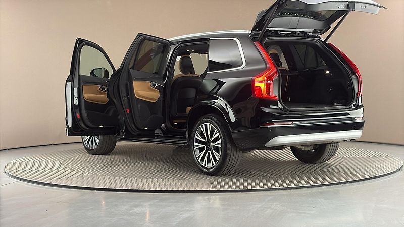 Volvo XC90 2.0 B5 AUT AWD Inscription - fotka 7 z 32