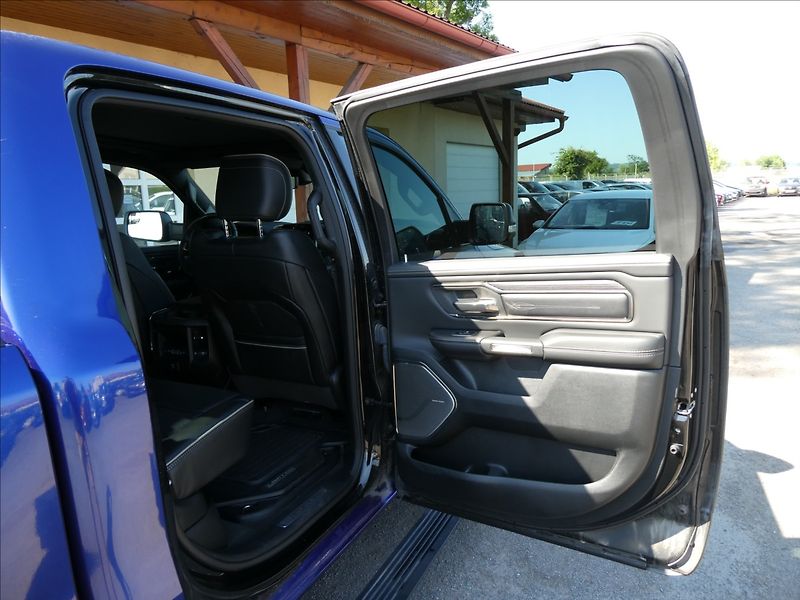 RAM 1500 5,7 HEMI LIMITED,1.maj.,DPH,ČR - fotka 37 z 60