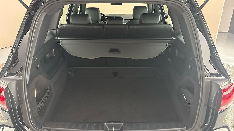 Mercedes-Benz GLB 200d AUT 4MATIC - fotka 17 z 25