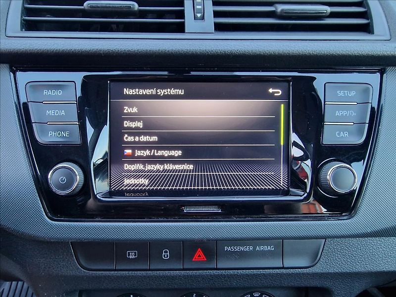 Škoda Fabia 1.0 TSI Combi Tour, ČR, 1.Maj - fotka 27 z 45