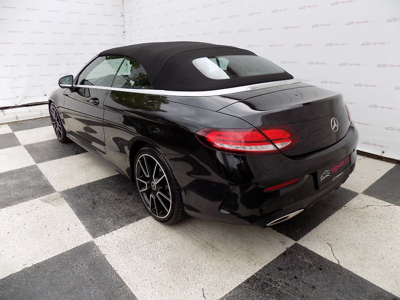 Mercedes-Benz Třídy C (2021) 400/AMG-Line/4-Matic/Led/ - fotka 6 z 44