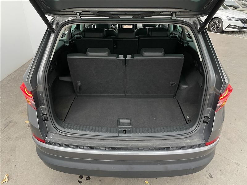 Škoda Kodiaq 2,0 TDI 4x4 DSG Style WEBA+TZ - fotka 26 z 28