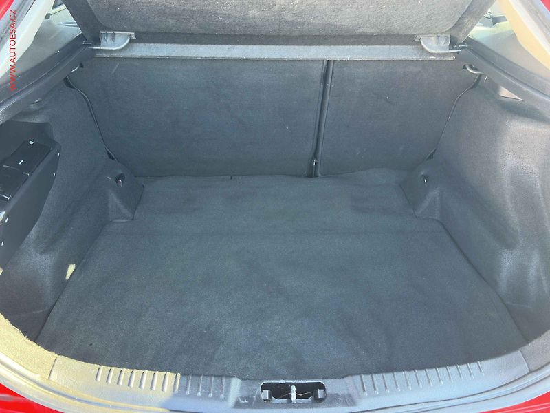 Ford Mondeo (2009) 2.2 TDCi, 2.maj, Navi, AC - fotka 7 z 17