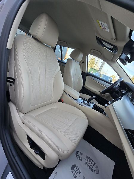 BMW Řada 5 110kW LED+NAVI+KŮŽE - DPH - fotka 13 z 58