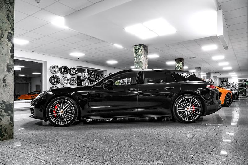Porsche Panamera GTS PDLS+/BOSE/HUD/PASM/PANO/ - fotka 3 z 27