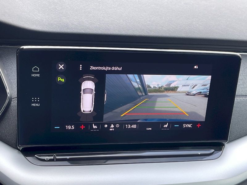 Škoda Octavia (2021) 1.5 TSI 110kW Style Plus combi - fotka 15 z 35