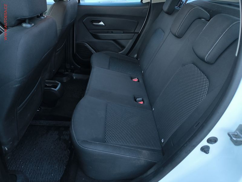 Dacia Duster (2020) 1.5dCi 4x4, ČR, AC, tempo - fotka 10 z 17