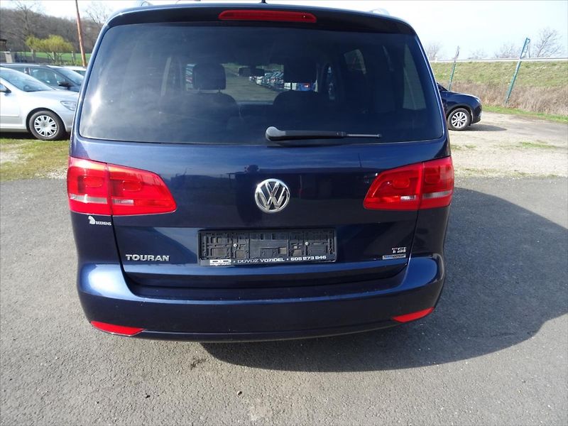 Volkswagen Touran 1,2 TSi 77 kW - fotka 20 z 33