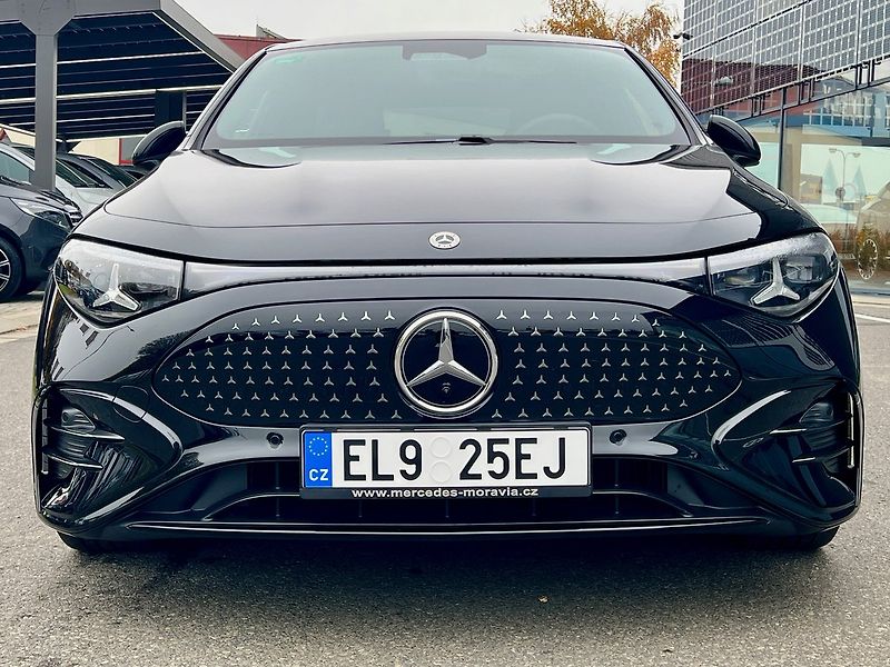 Mercedes-Benz CLA (2025) 250+ EQ Linie AMG Plus - fotka 8 z 27