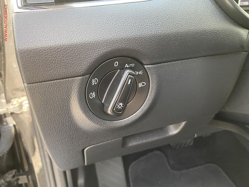 Škoda Octavia (2016) 2.0 TDi, Joy, DSG, bixen, TZ - fotka 14 z 18