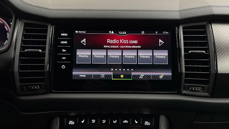 Škoda Kodiaq 2.0 TDI DSG 4x4 Sportline Excl - fotka 11 z 35