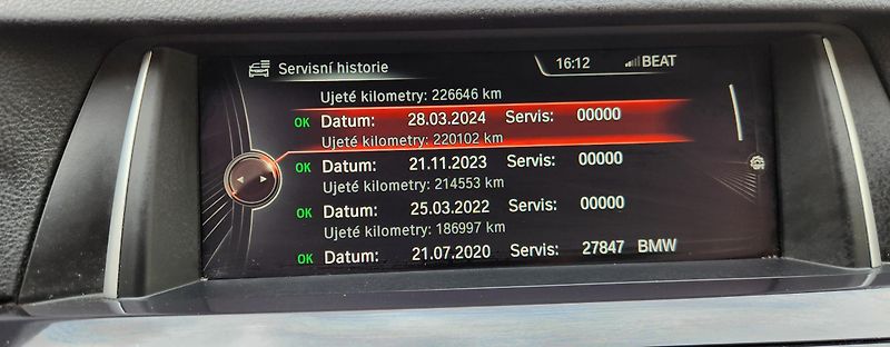 BMW Řada 5 (2015) 530XD*LED*PLNÝ*SERVIS*COMBI* - fotka 48 z 50