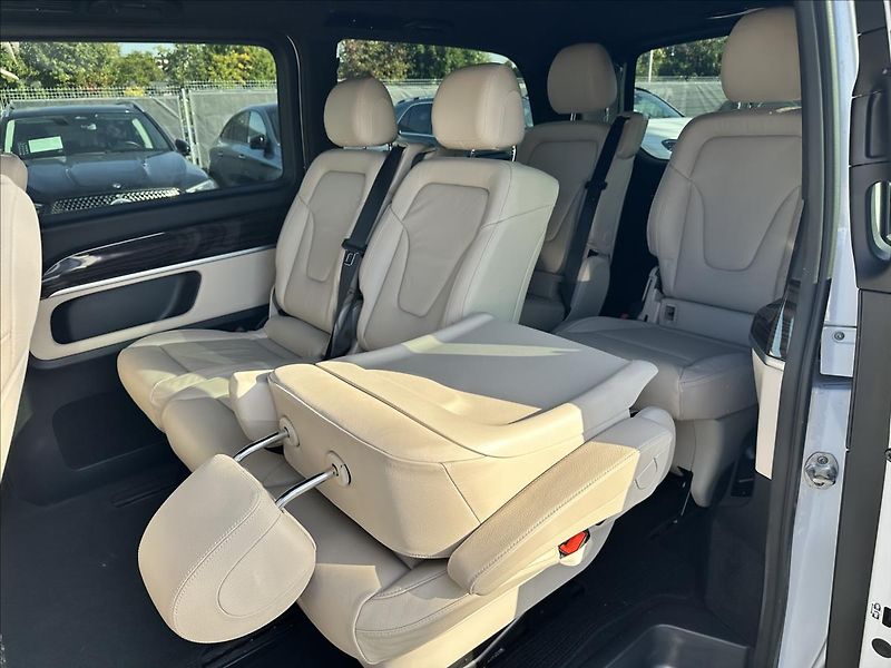 Mercedes-Benz Třídy V V 300d 4MATIC/L/AVANTGARDE - fotka 10 z 13
