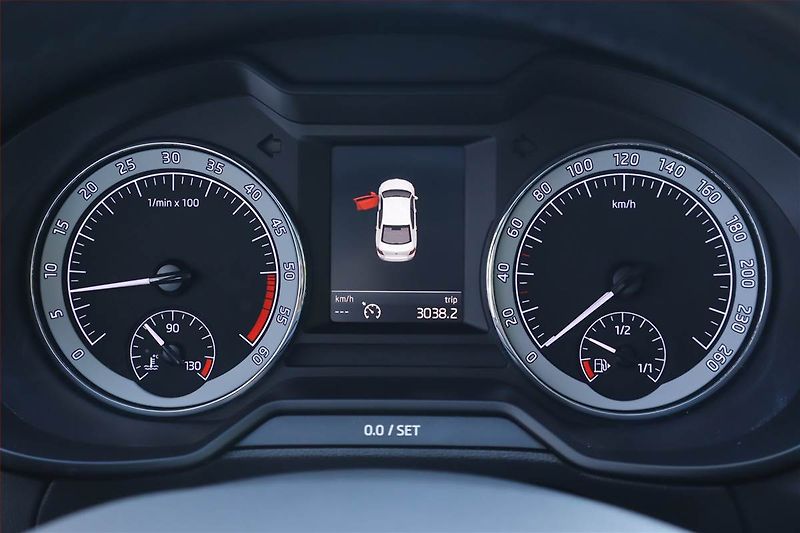 Škoda Octavia (2018) Style 1.6 TDI, Navi, Tempomat - fotka 11 z 24