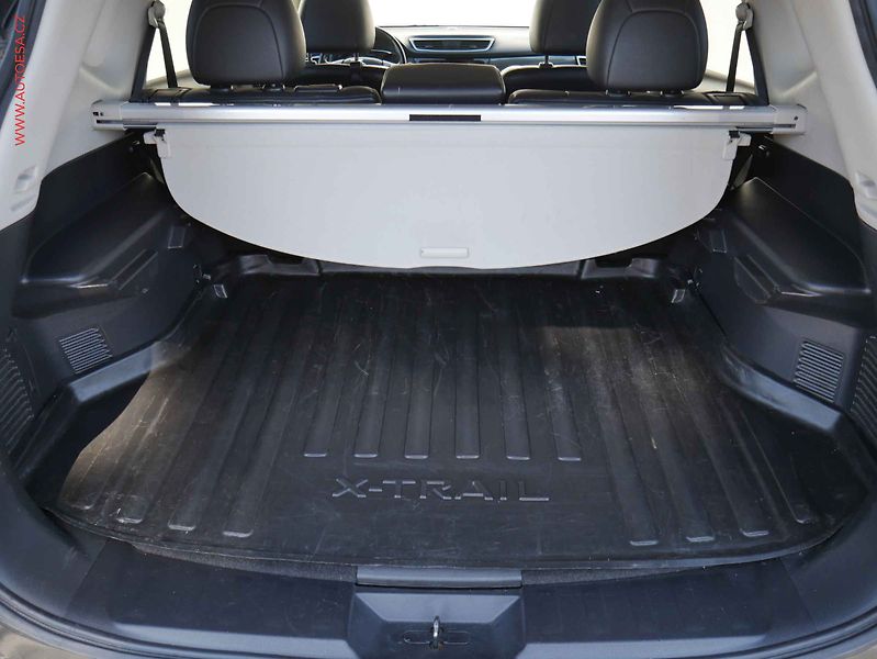 Nissan X-Trail (2017) 2.0 dCi 4x4, ČR, Tekna, AT - fotka 7 z 18