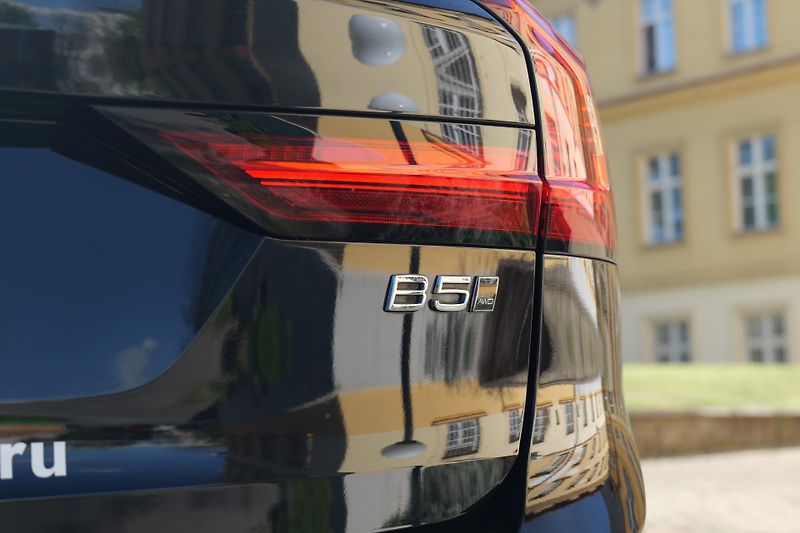 Volvo V90 CC B5 Diesel 173kW H/K Záruka - fotka 11 z 38