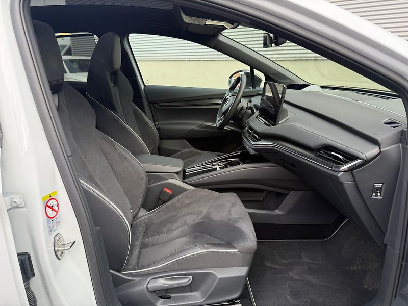 Škoda Enyaq Coupe SportLine 85 210kw SoH: - fotka 9 z 28