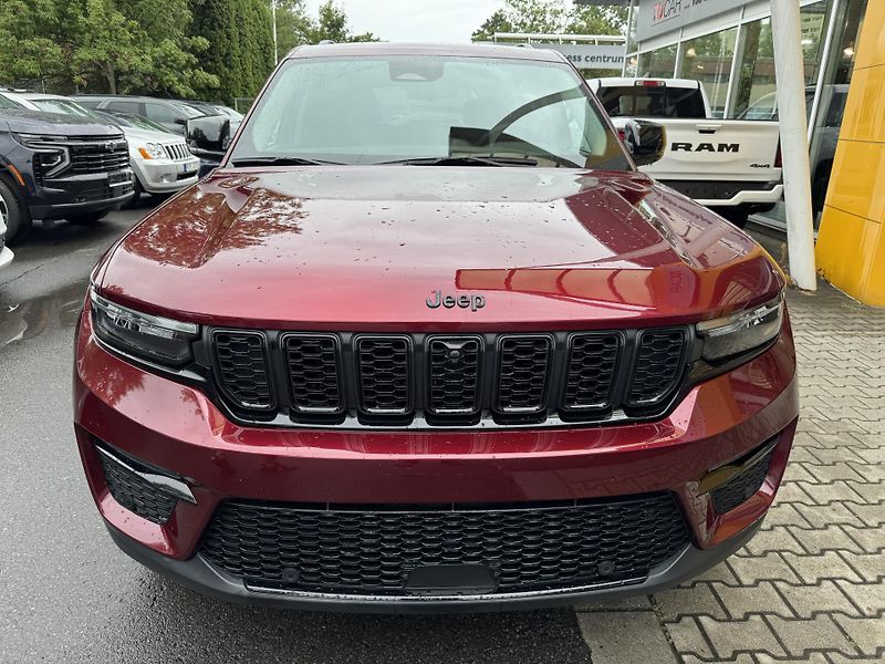 Jeep Grand Cherokee 3,6 V6 Limited - fotka 8 z 59