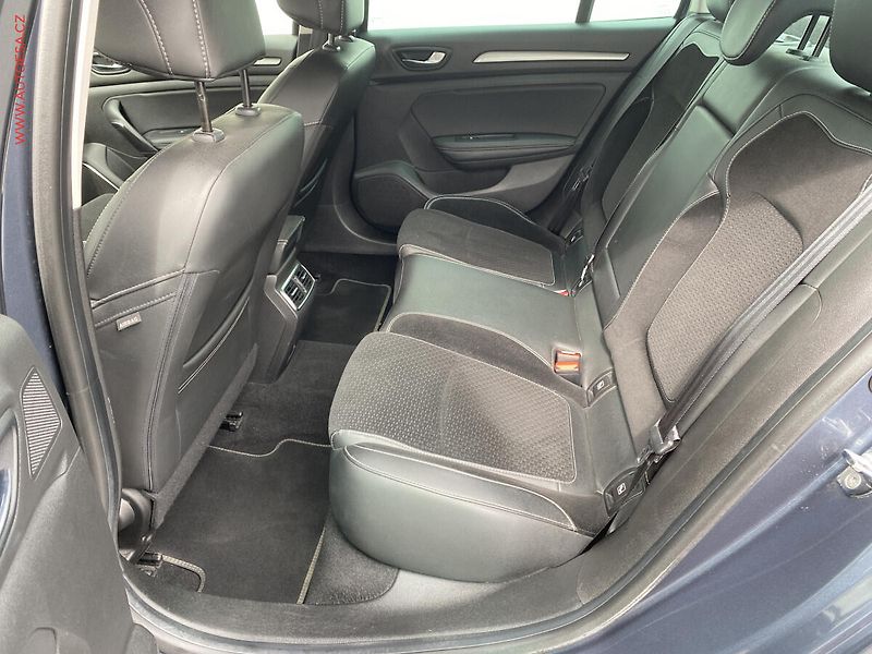 Renault Mégane (2019) 1.3 TCe, ČR, AT, navi, LED - fotka 10 z 17