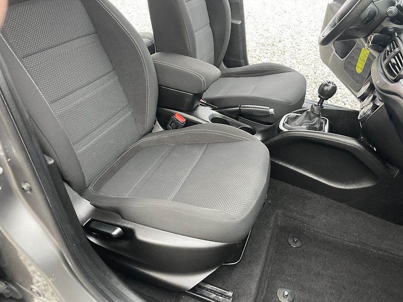 Fiat Tipo 1.4Ti-JET 120PS LPG LOUNGE TOP - fotka 152 z 187