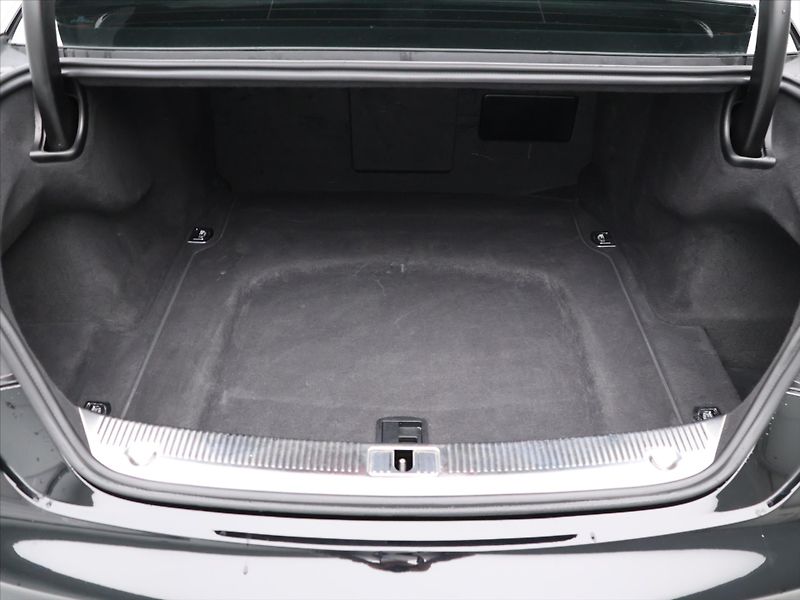 Audi S8 4.0 TFSI 445kW Plus Tiptronic - fotka 10 z 33