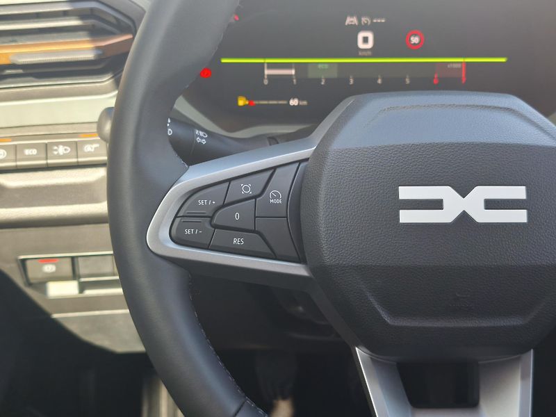Dacia Bigster Extreme mild hybrid 140 - fotka 9 z 36