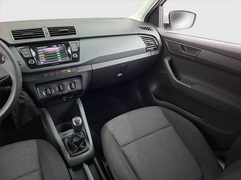 Škoda Fabia (2022) 1.0 TSI, ČR,1.maj - fotka 8 z 14