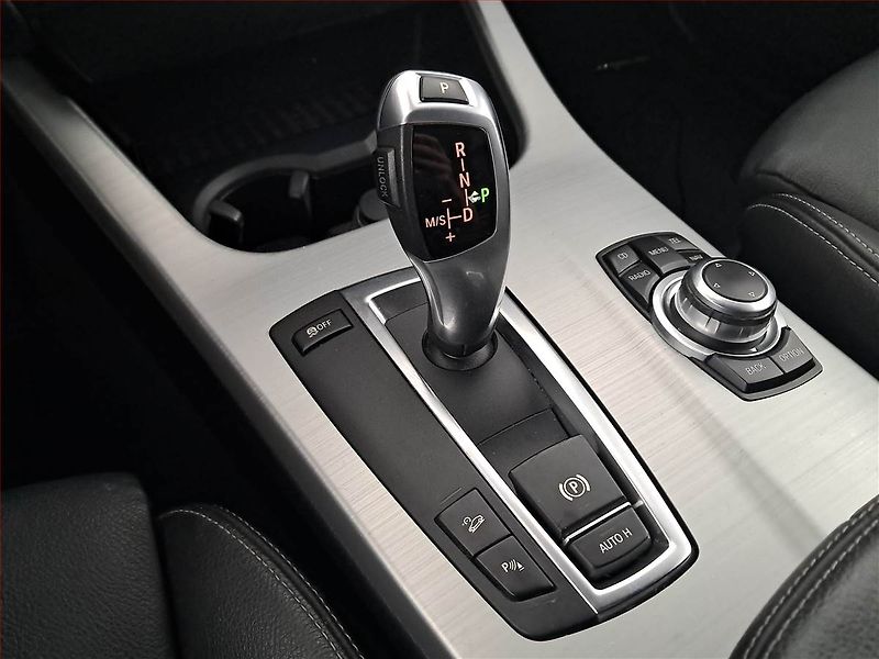 BMW X3 (2012) M Sport xDrive20d, 4X4 - fotka 13 z 22
