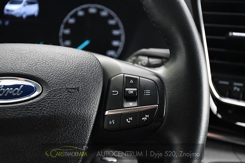 Ford Tourneo Custom 2.0EcoBlue 8.MÍST TITANIUM - fotka 25 z 43