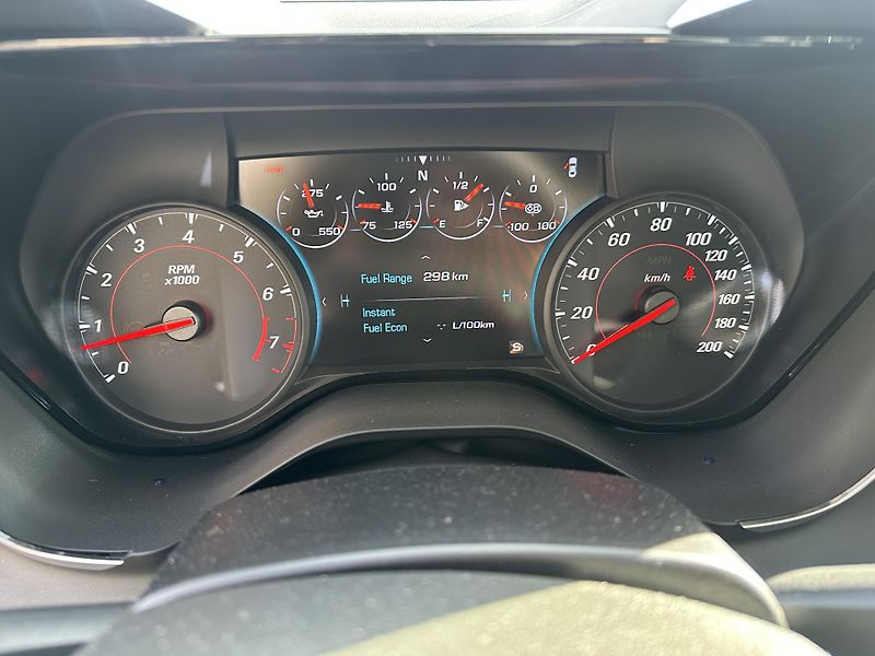 Chevrolet Camaro (2018) Chevrolet Camaro 2018 - fotka 14 z 17