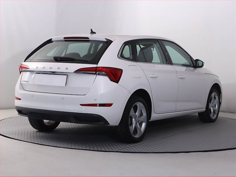 Škoda Scala (2021) Style 1.0 TSI, Automat - fotka 5 z 22