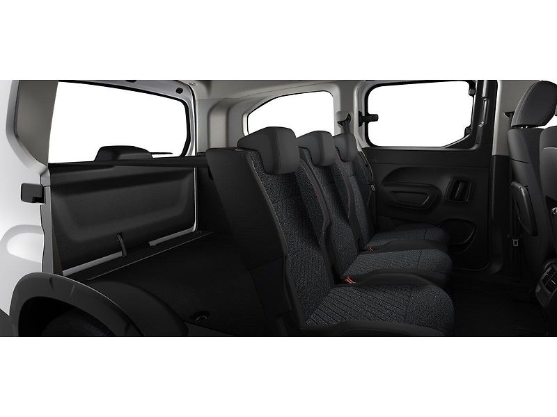 Peugeot Rifter (2025) ALLURE - fotka 8 z 9