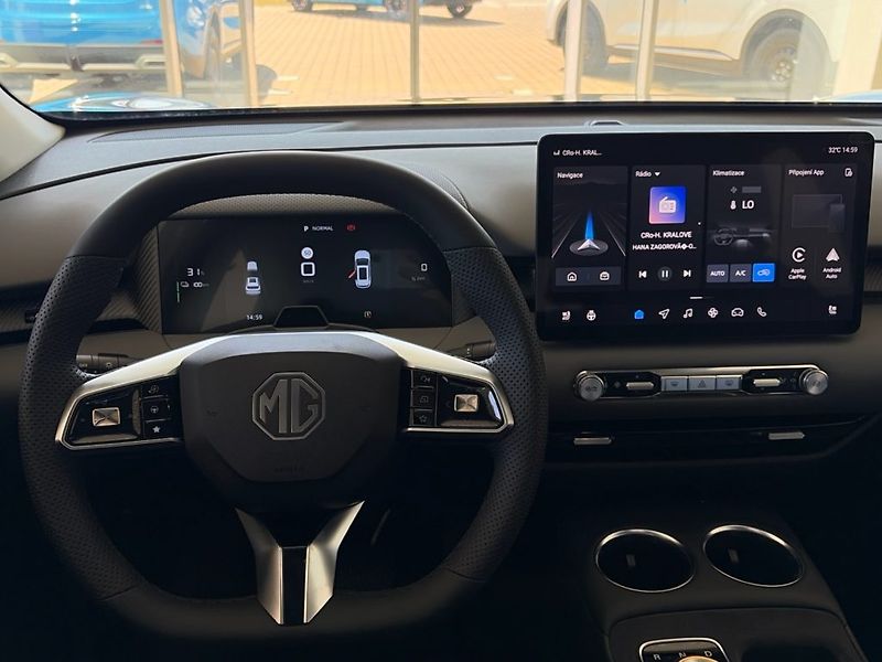 MG MGS5 EV (2026) S5 EV Emotion 49kWh - fotka 11 z 21