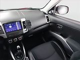 Mitsubishi Outlander (2011) 2.2 DI-D, 4X4, 7 míst - náhled 8