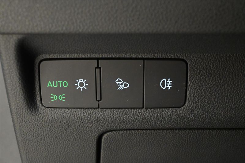 Škoda Enyaq iV BEV 60 132kW SportPlus Záru - fotka 24 z 28