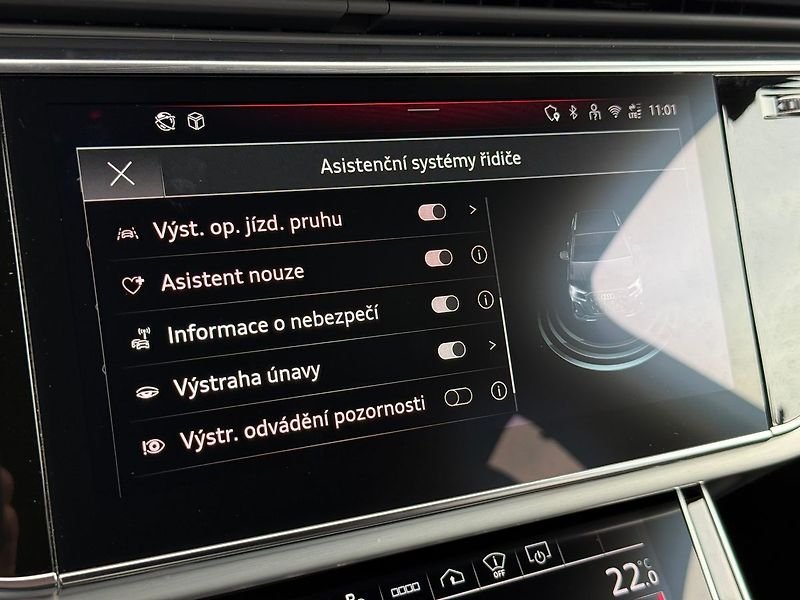 Audi Q7 3.0TDI 210kW S-line 7m ZÁRUKA - fotka 13 z 22