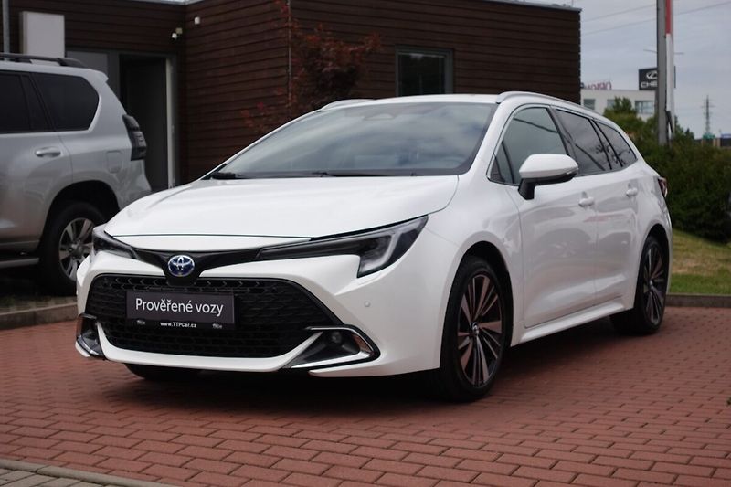 Toyota Corolla 2,0 HEV Style TS - fotografie inzerátu
