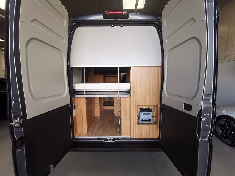 Affinity Ostatní (2024) Camper ONE 2,2 Mjet 132 kW 9AT - fotka 45 z 50