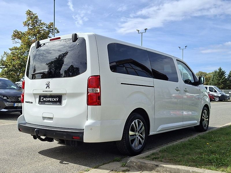 Peugeot Traveller LONG ALLURE 2,0 BHDI 150k M6 - fotka 3 z 27