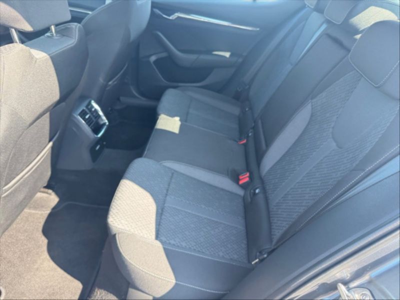 Škoda Octavia 2,0 TDI 85 Ambition DSG - fotka 6 z 10