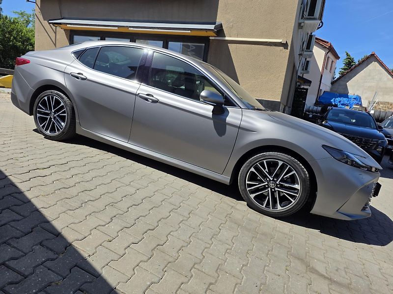 Toyota Camry 2.5-HEV-ZÁRUKA-1.MAJ-FOLIE - fotka 5 z 29