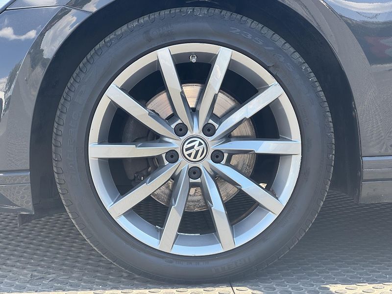 Volkswagen Passat (2015) B8 2.0TDi DSG Comfort+,el.kufr - fotka 49 z 52