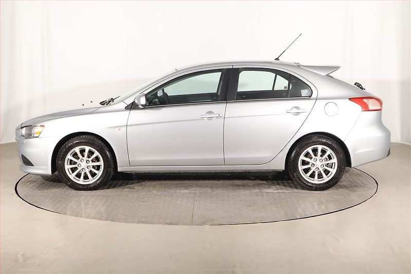 Mitsubishi Lancer (2011) 1.8 DI-D+, Serv.kniha, Navi - fotka 3 z 20