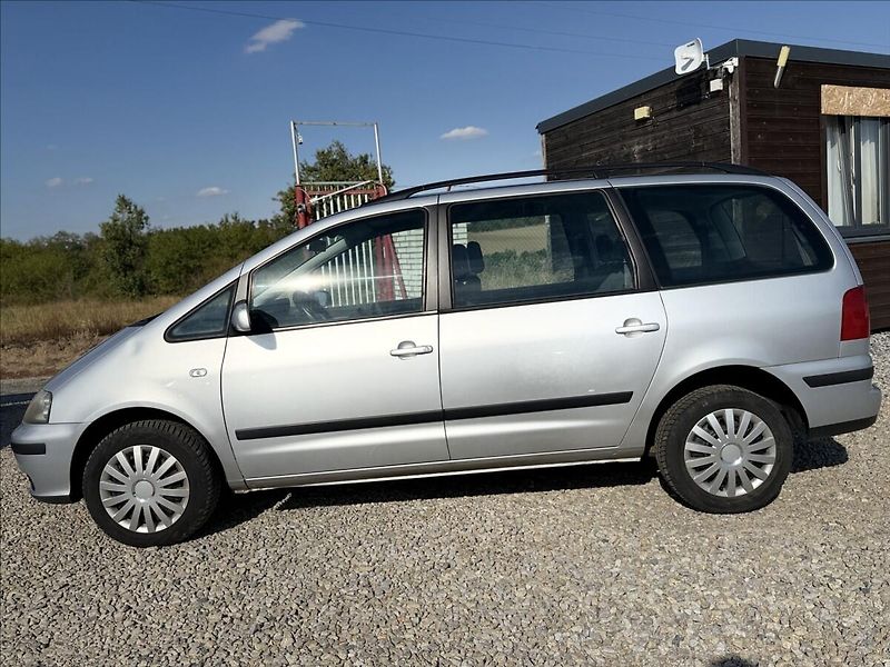 Seat Alhambra 1,9 TDI NOVÉ ROZVODY, TAŽNÉ - fotka 8 z 23