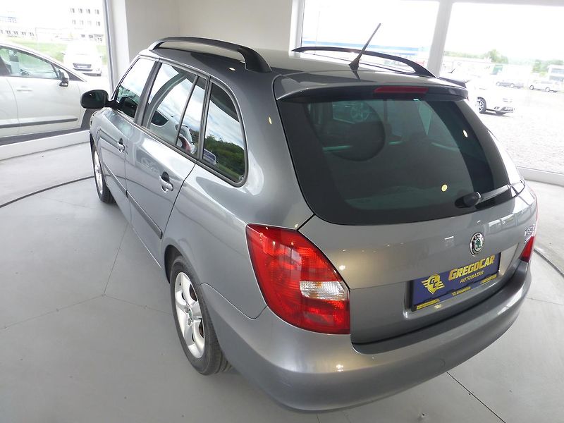 Škoda Fabia (2011) 1,2TSI**ALU KOLA**KLIMATIZACE* - fotka 7 z 21