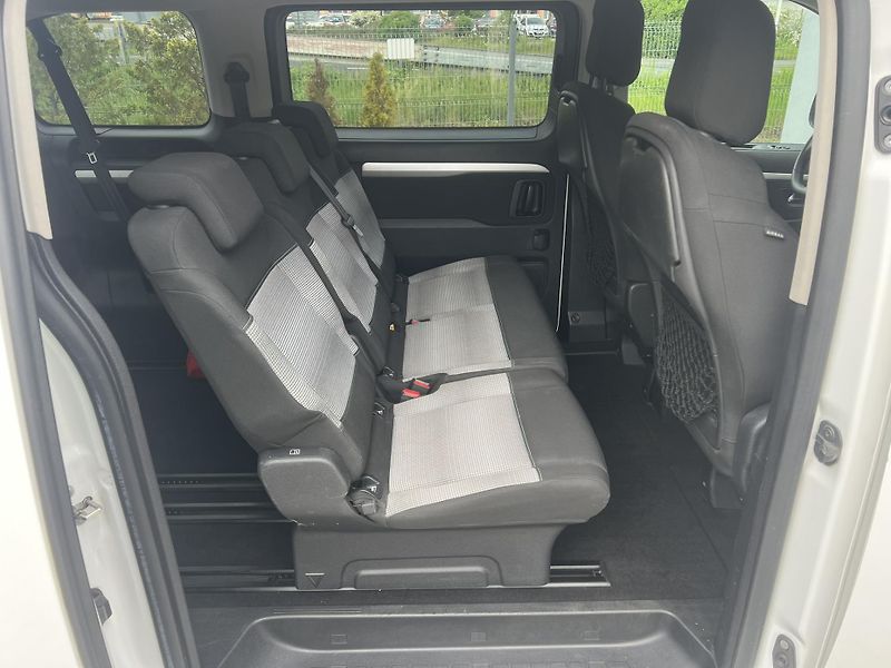 Citroën SpaceTourer (2022) 2.0HDi 130kW AUTOMAT DPH - fotka 9 z 22