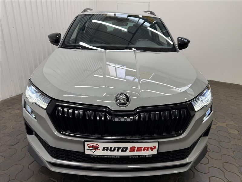 Škoda Karoq 2.0TDI DSG ACC SPORTLINE - fotka 13 z 37